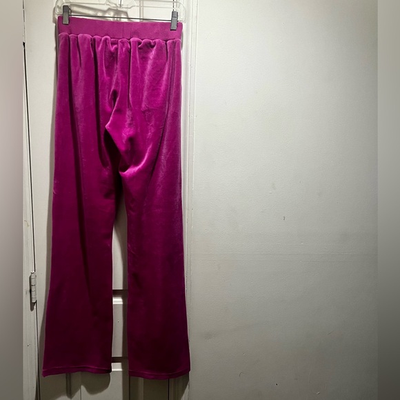 Kardashian Kollection Velvet Fuchsia pants with sequins - Picture 2 of 16